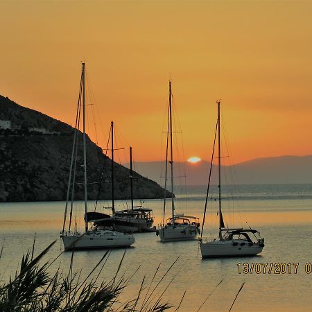 Paradisso Studios Βρομόλιθος Εξωτερικό φωτογραφία